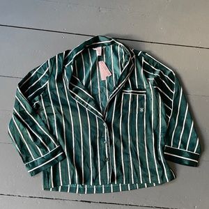 NWT Victoria’s Secret Satin Pajama set